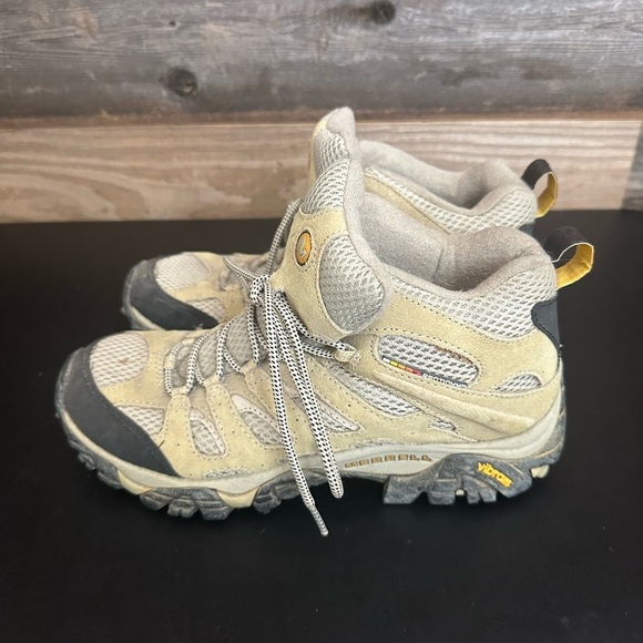 Merrell Moab Mid Ventilator Hiking Boots Women 10 Taupe Vibram Lace Up J86592 - Picture 2 of 8